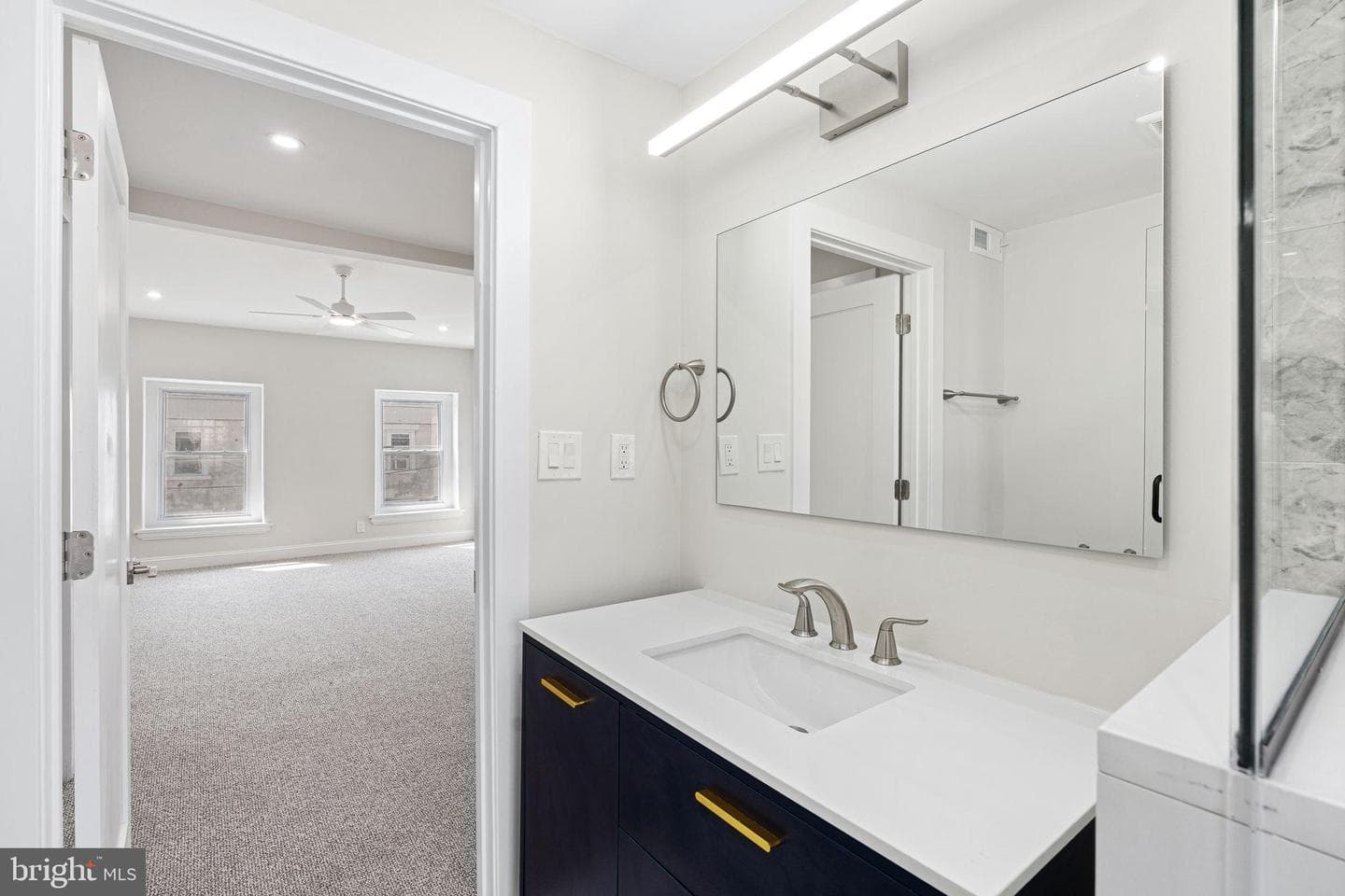 104 Seville Street photo 21