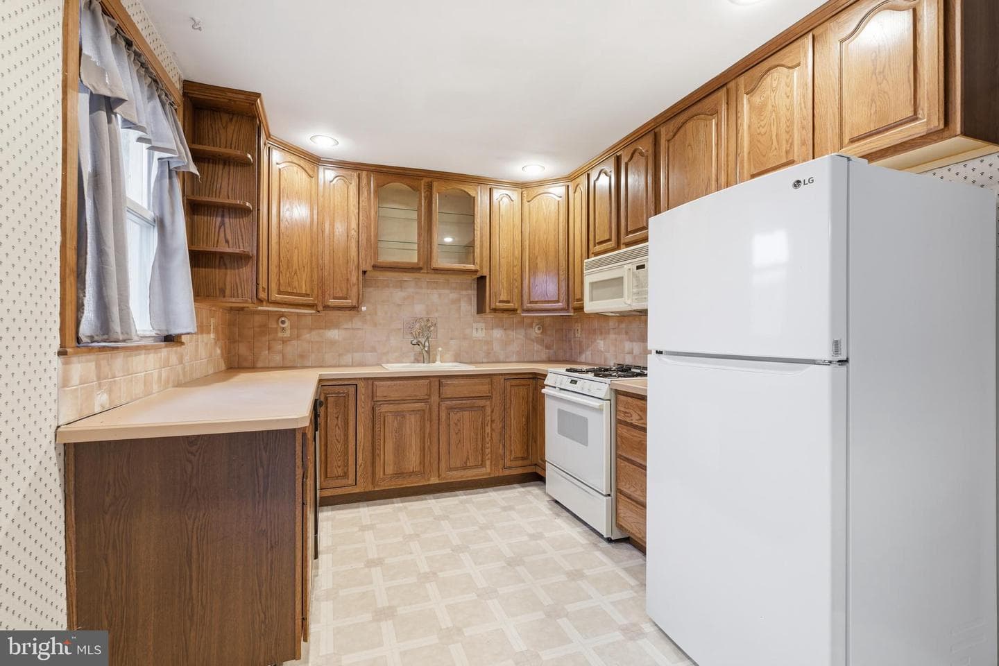 3209 Saxon Place photo 8