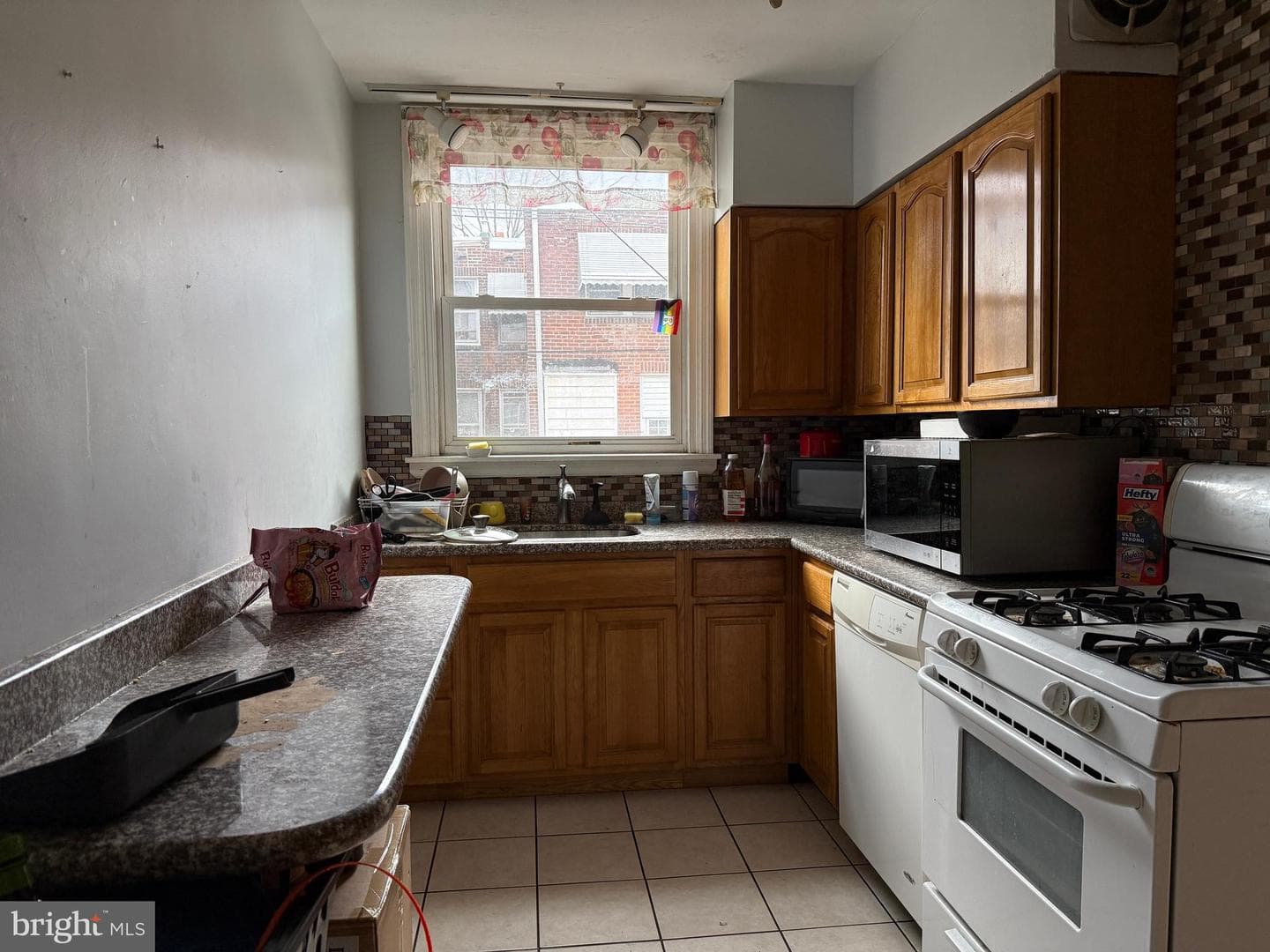 4232 Teesdale Street photo 5