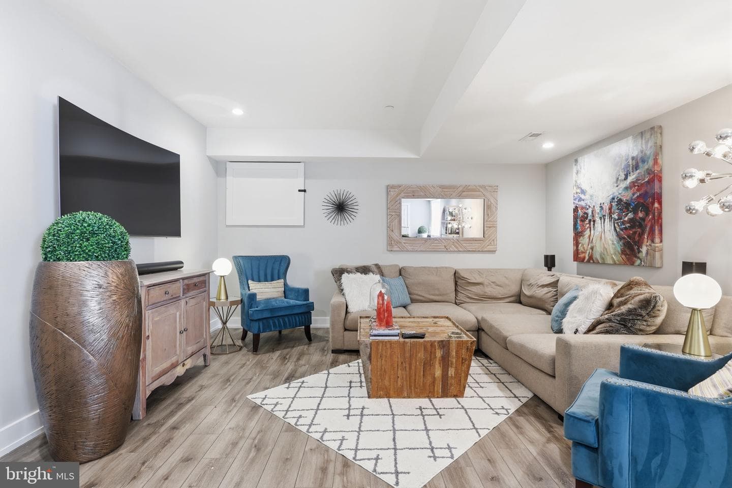 547 Walnut Lane photo 35