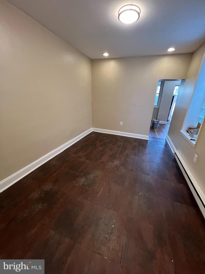 2221 N Fairhill Street photo 3