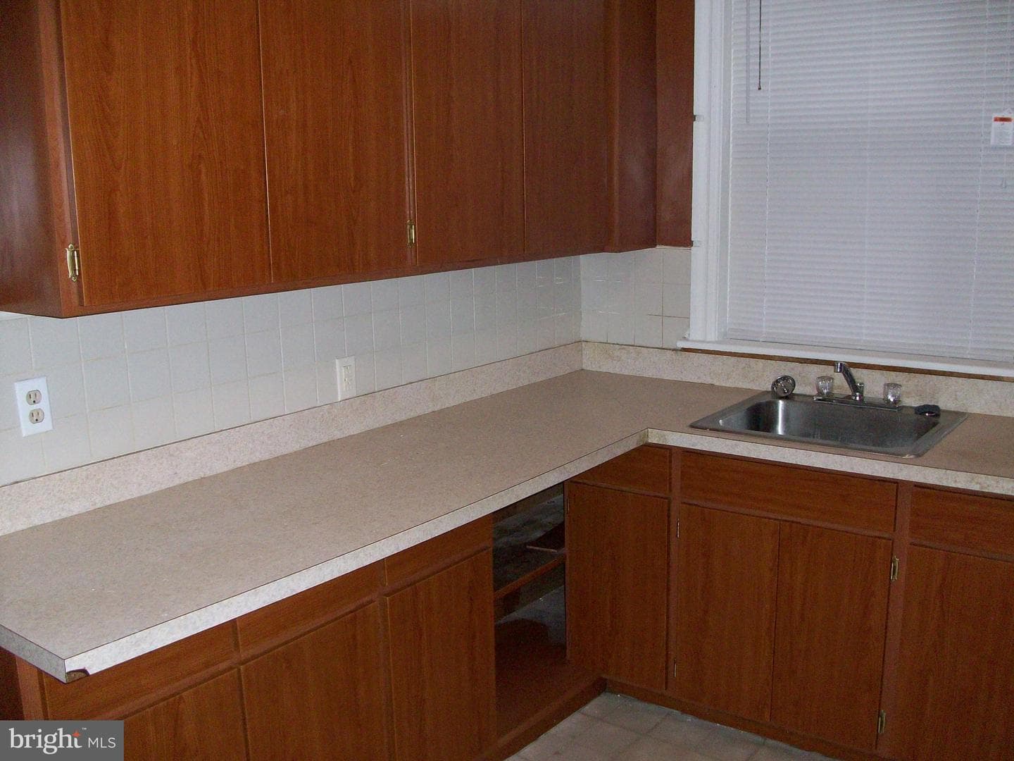 4304 Reno Street photo 12