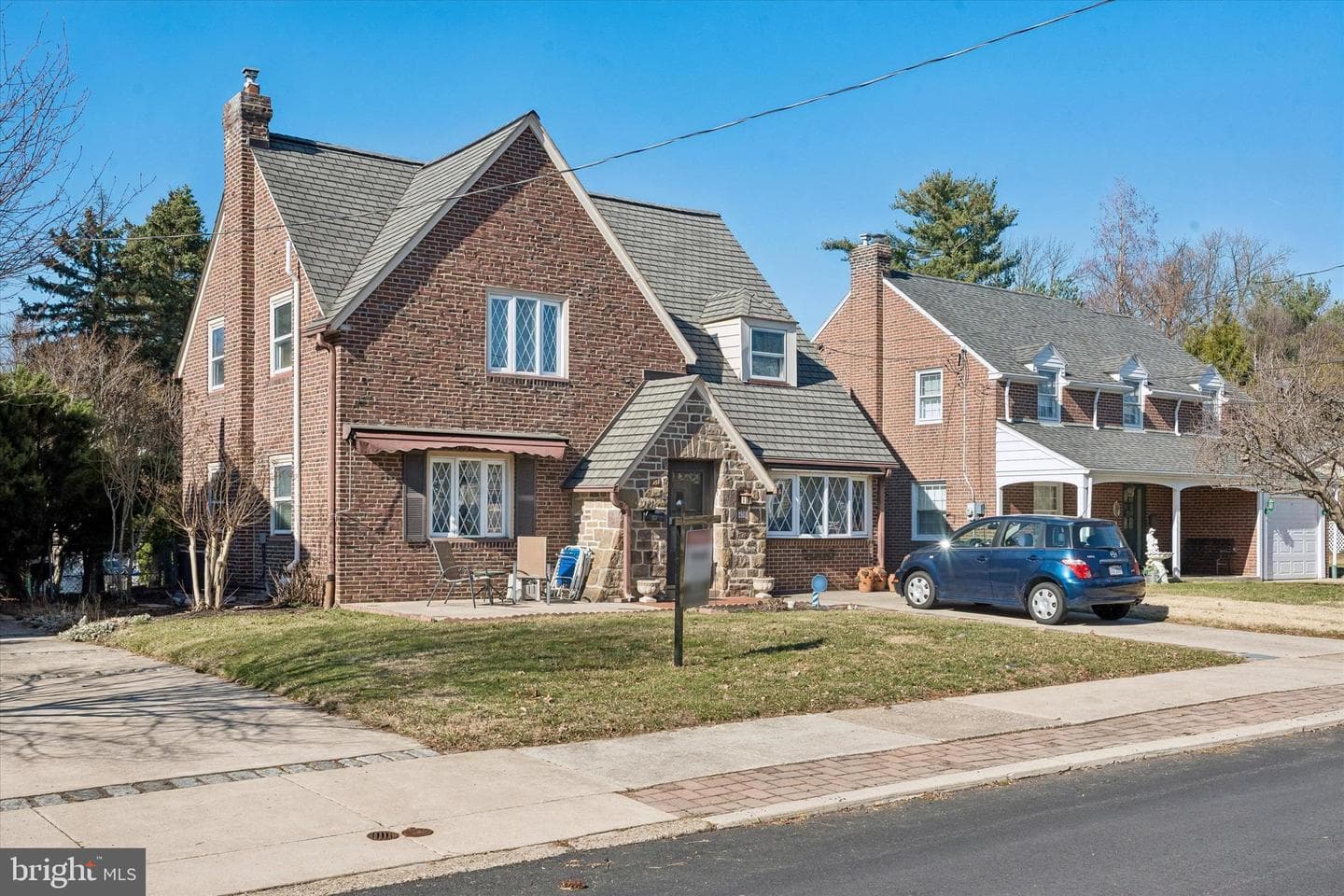 478 Aurania Street photo 38
