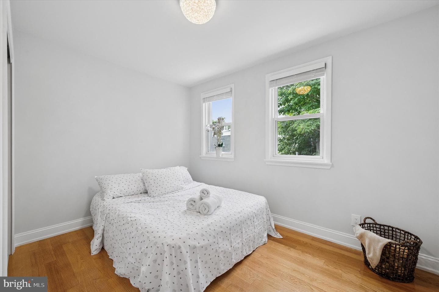 2011 Morris Street photo 14