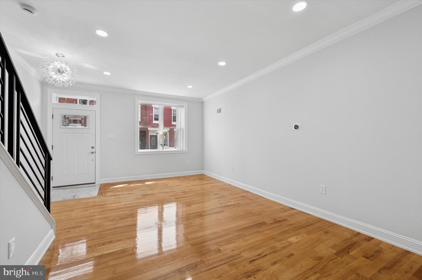 2011 Morris Street photo 18
