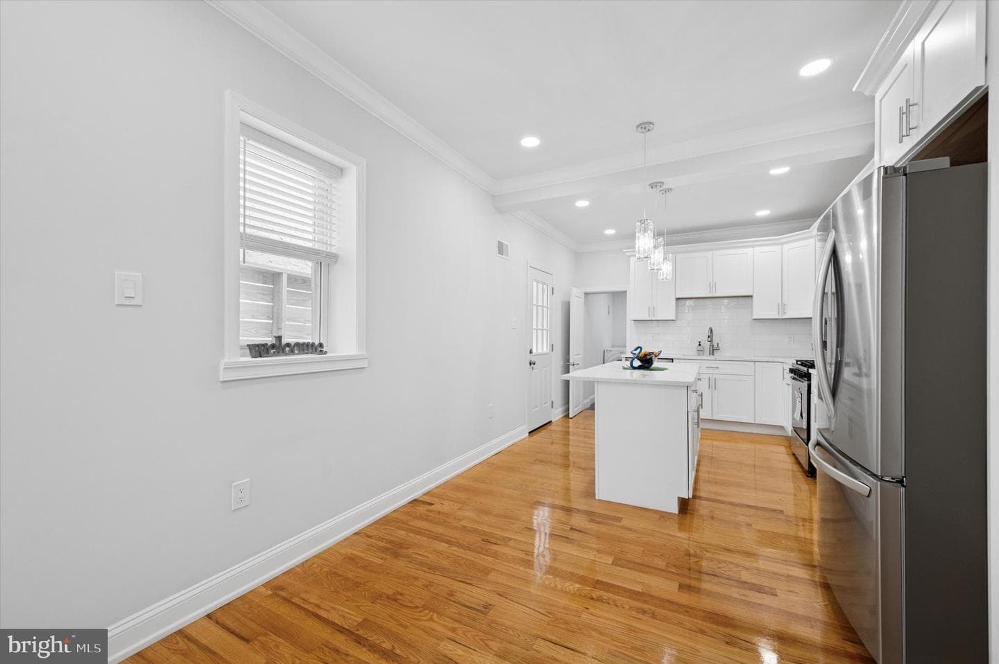 2011 Morris Street photo 28