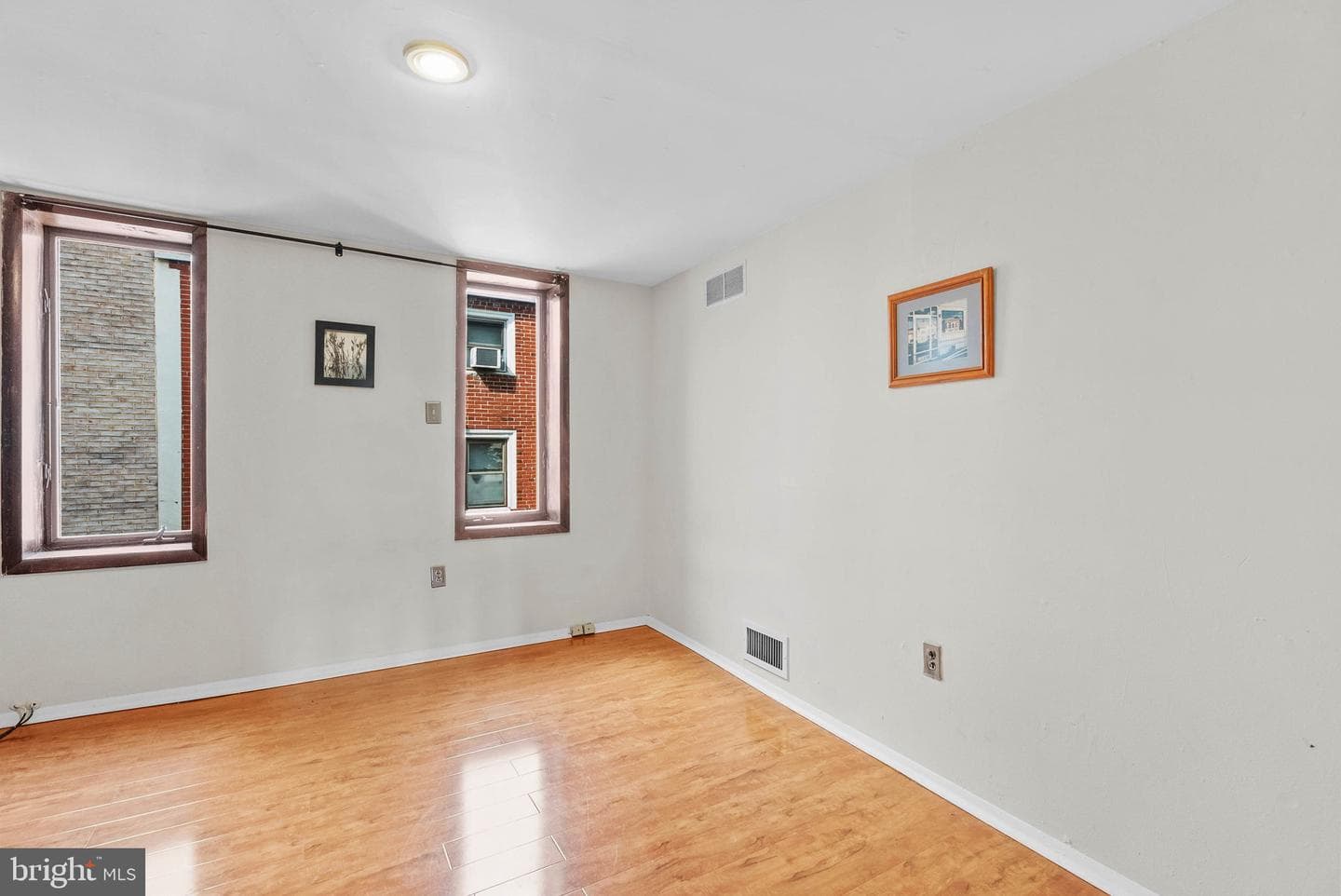 769 S Sheridan Street photo 13