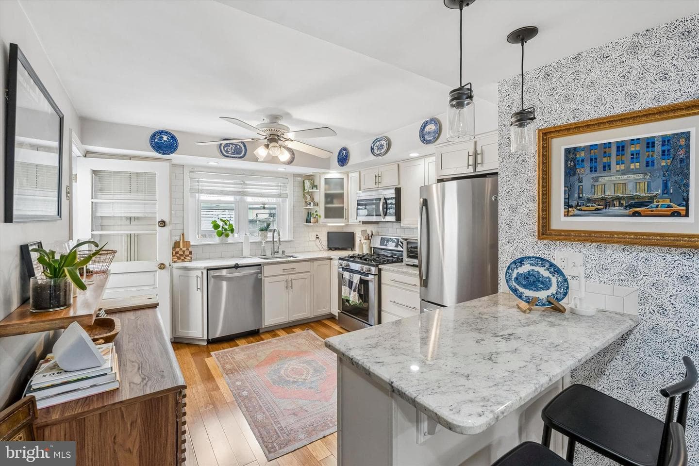 1237 E Moyamensing Avenue photo 6