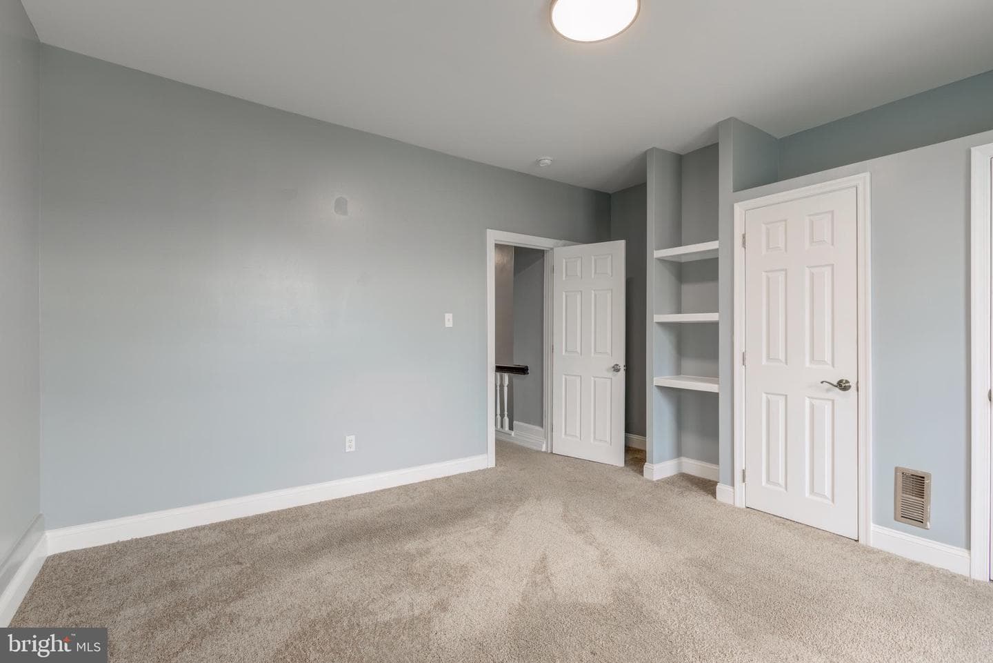 5839 Christian Street photo 14