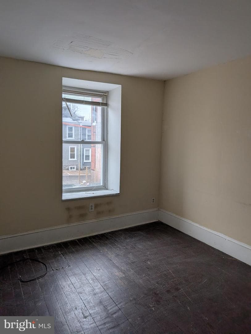 3450 Sunnyside Avenue photo 8