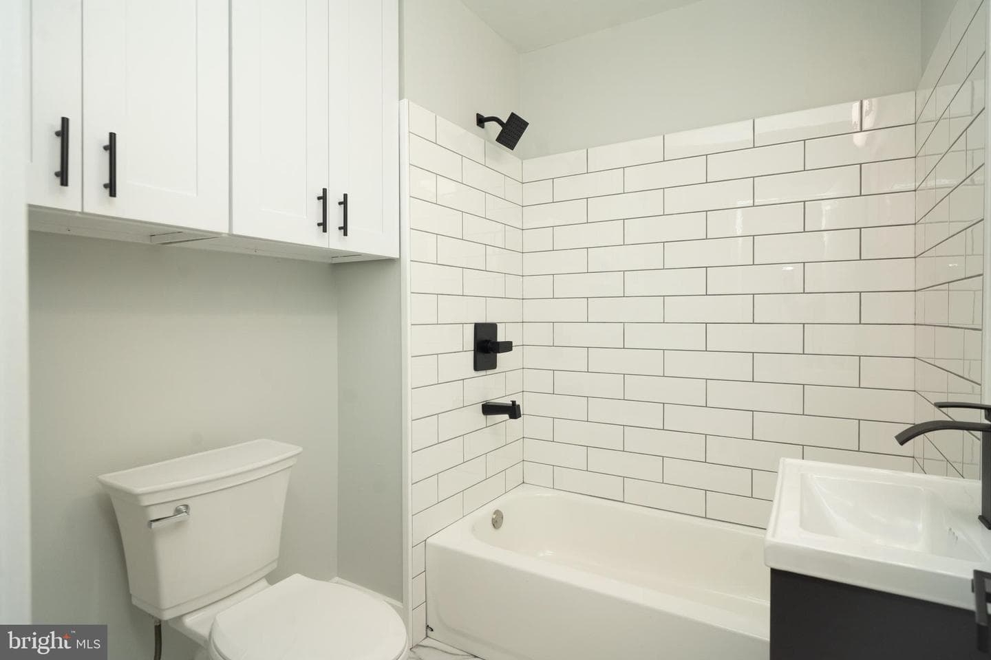 2251 S Beechwood Street photo 20
