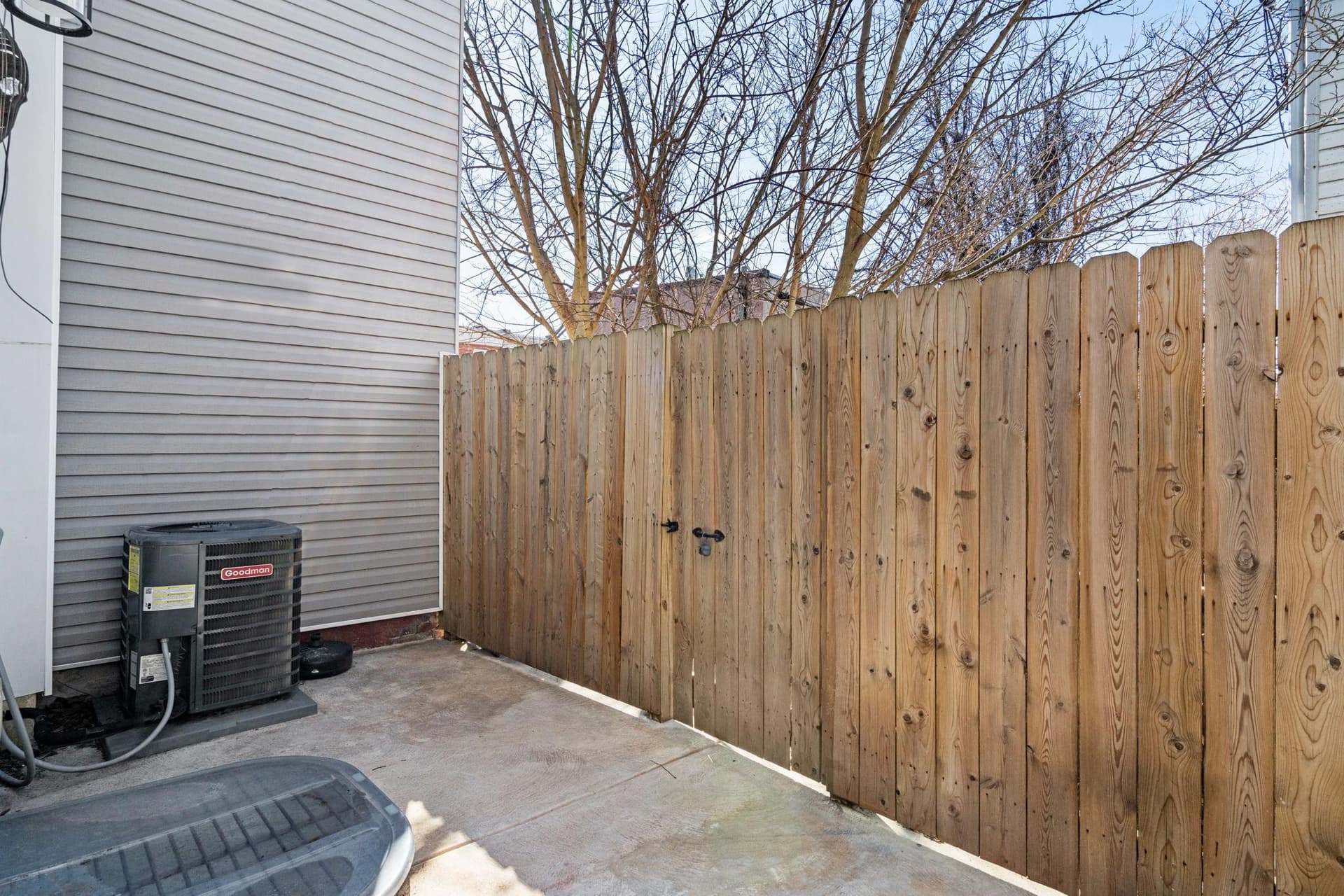 2924 Wharton Street photo 11