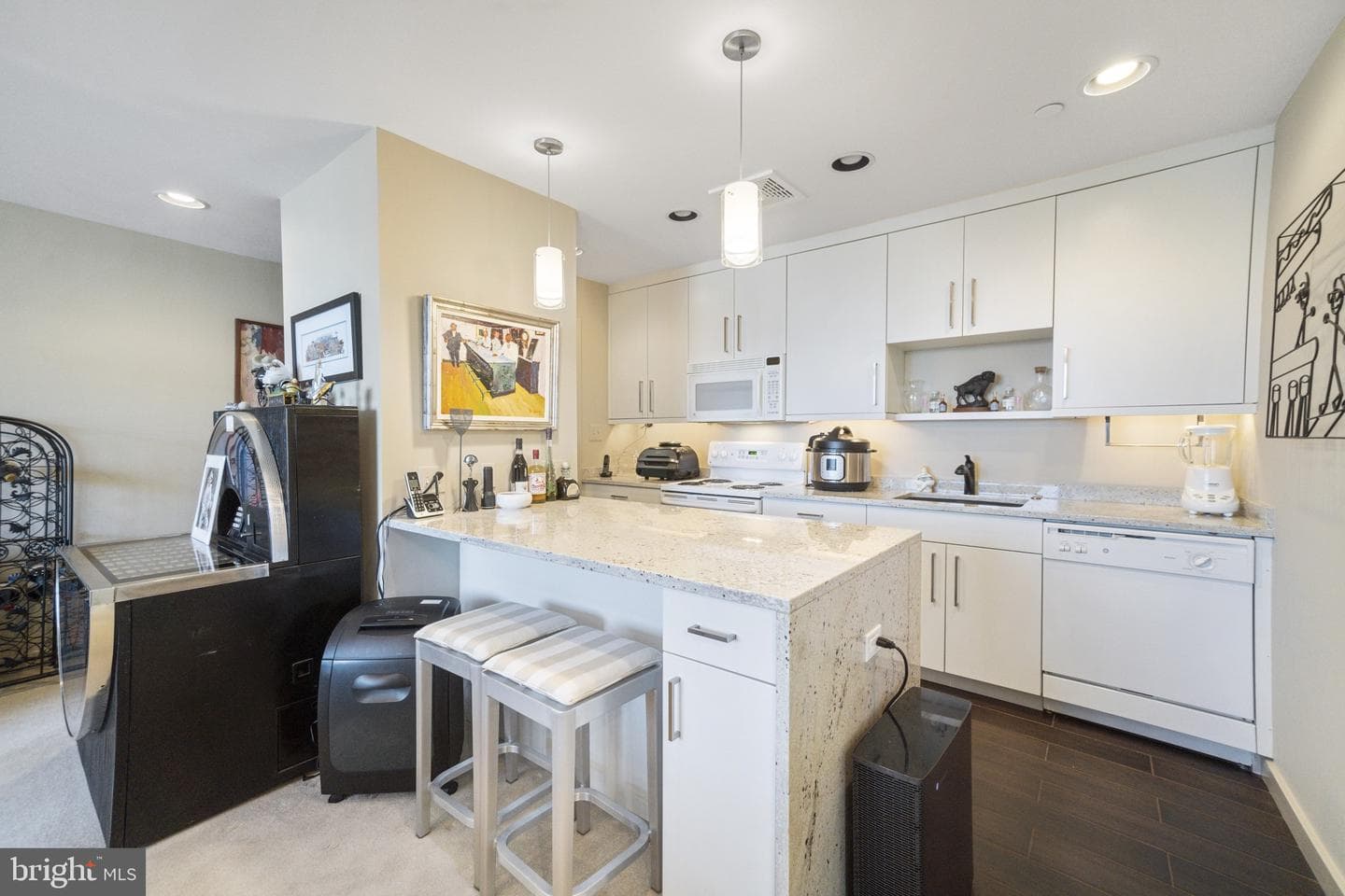 1919 Chestnut Street #2901/02/24 photo 40