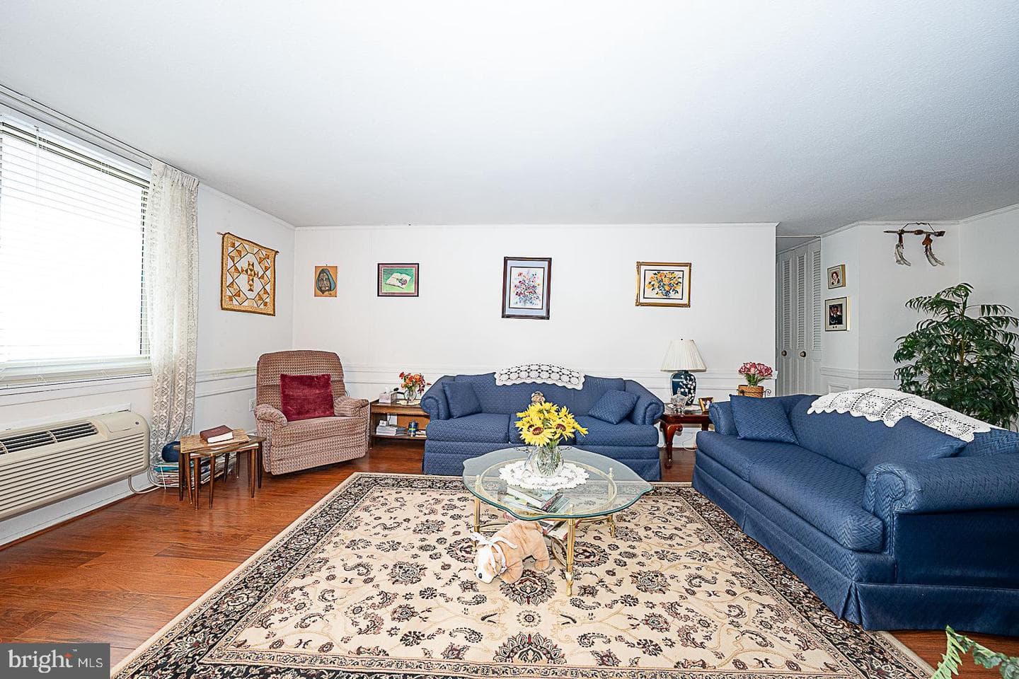 1919 Chestnut Street #1618 photo 3