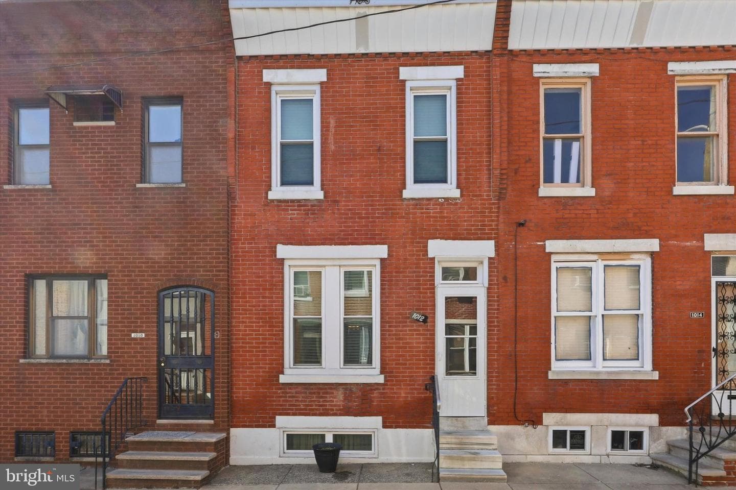 1012 Tree Street photo 1