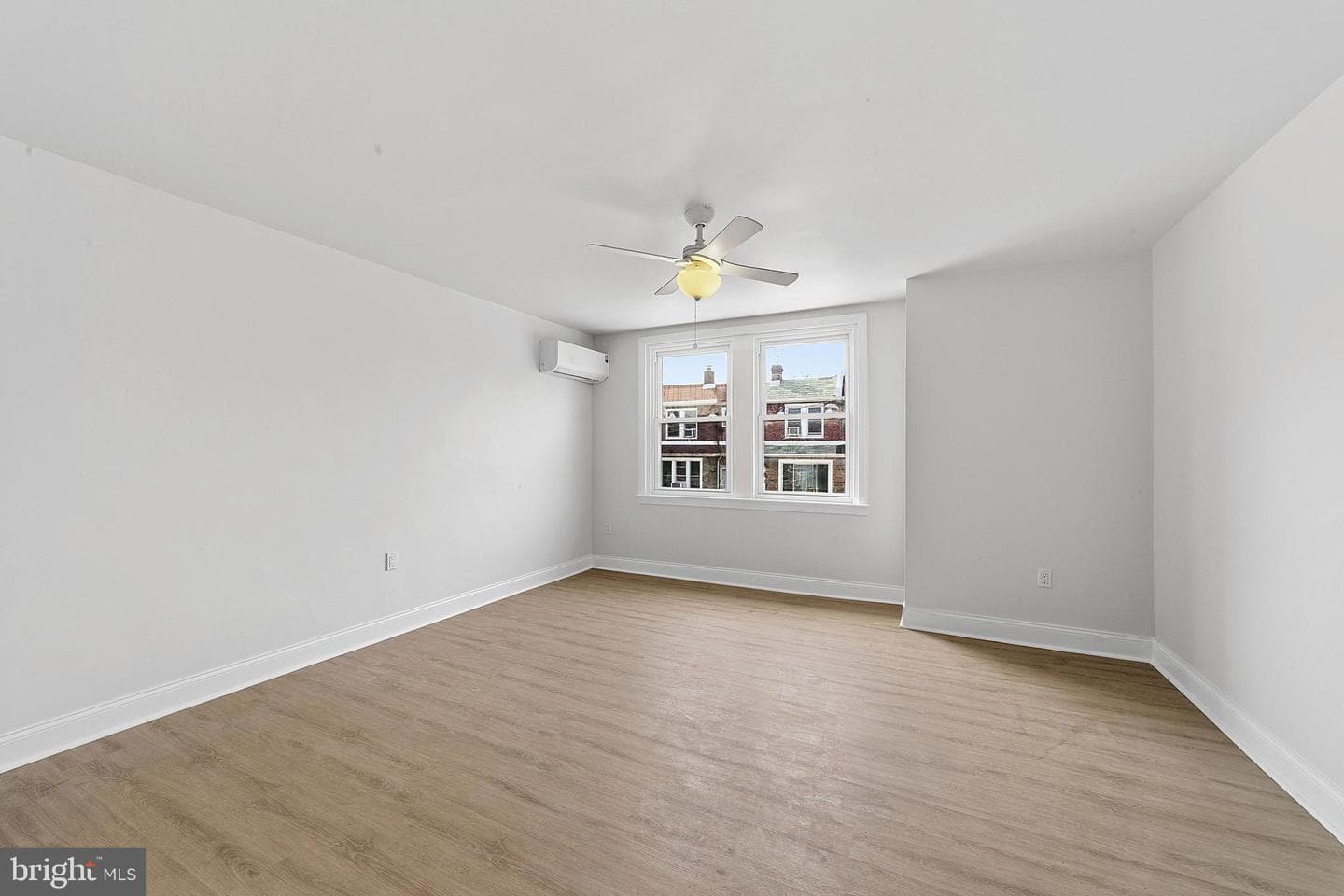 6139 N Franklin Street photo 17