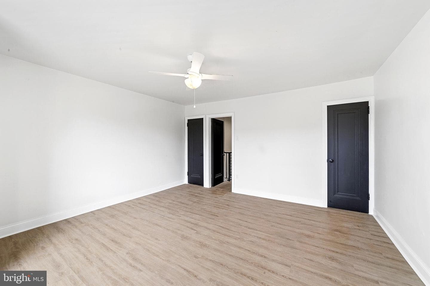 6139 N Franklin Street photo 18