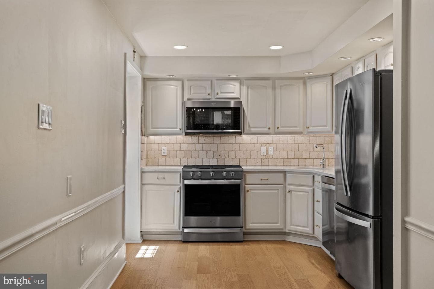 802 N Bambrey Street photo 7