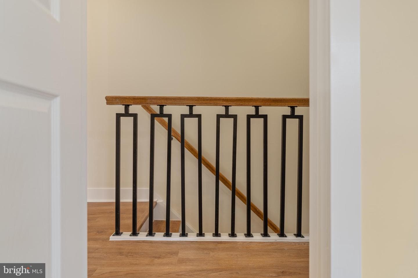 530 Arthur Street photo 20