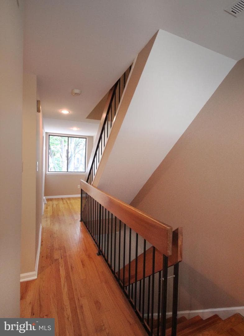 2128 Appletree Street photo 13