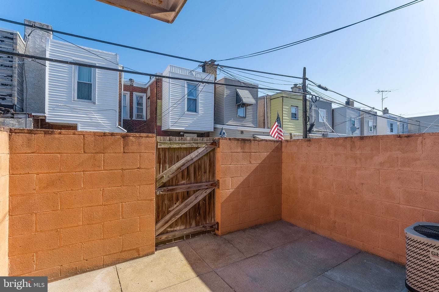 225 Tree Street photo 20
