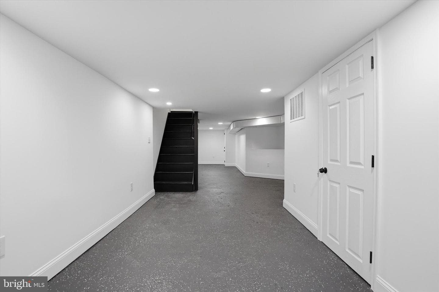 5718 Cherry Street photo 23