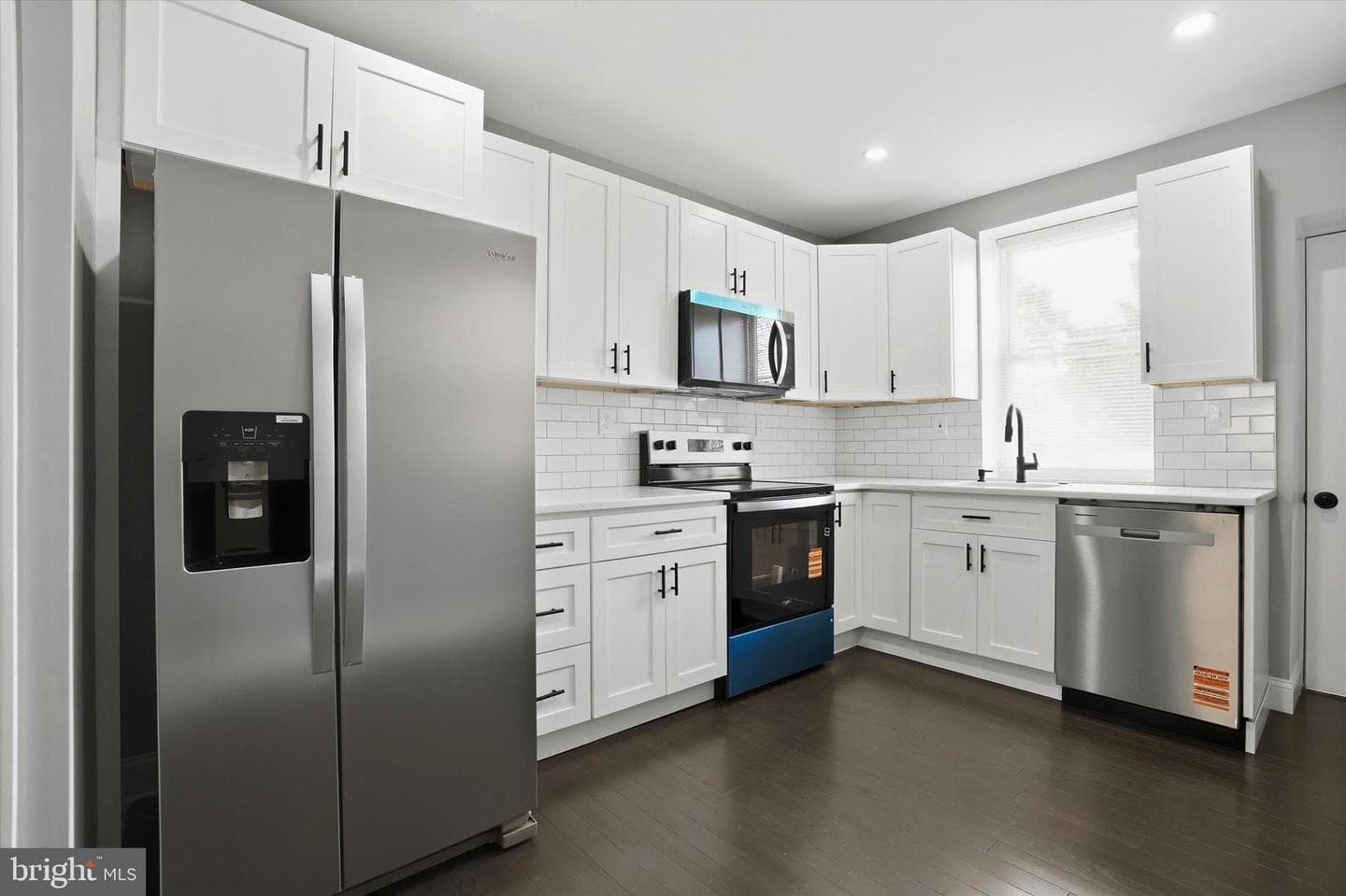 5718 Cherry Street photo 4