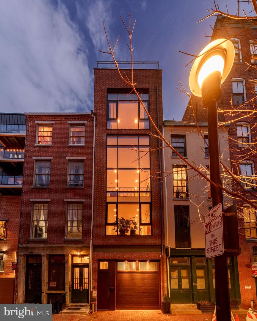 218 Church Street photo 2