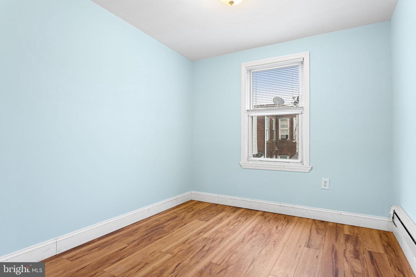 1832 E Lippincott Street photo 6
