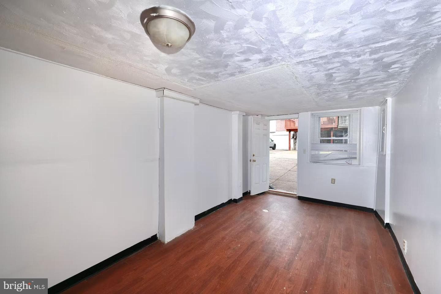 3549 Aldine Street photo 19