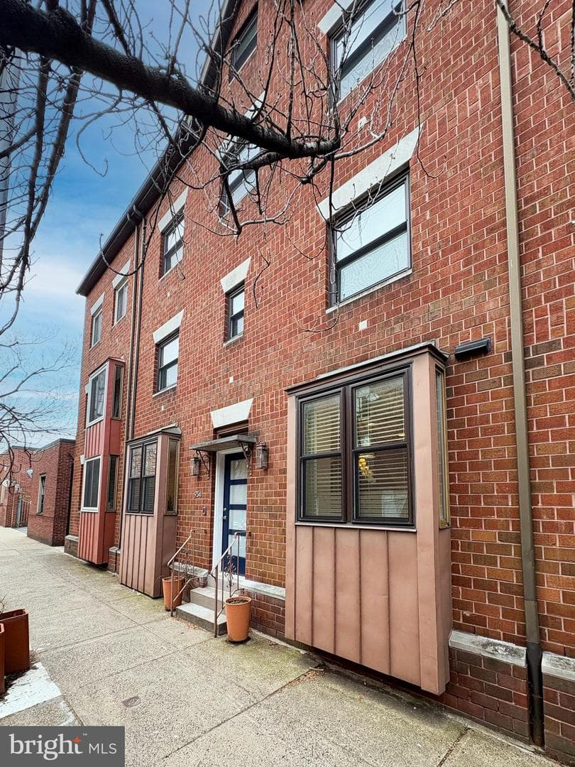 505 S 10th Street #c photo 1
