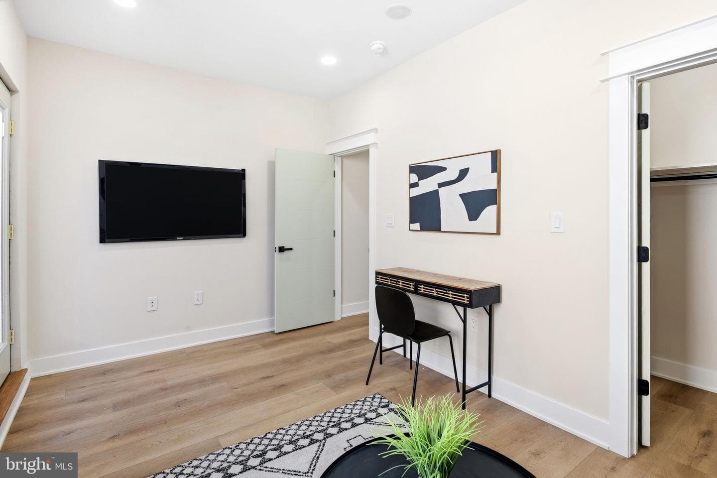 1731 Reed Street photo 25