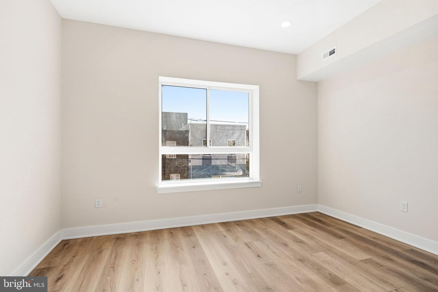 1731 Reed Street photo 32
