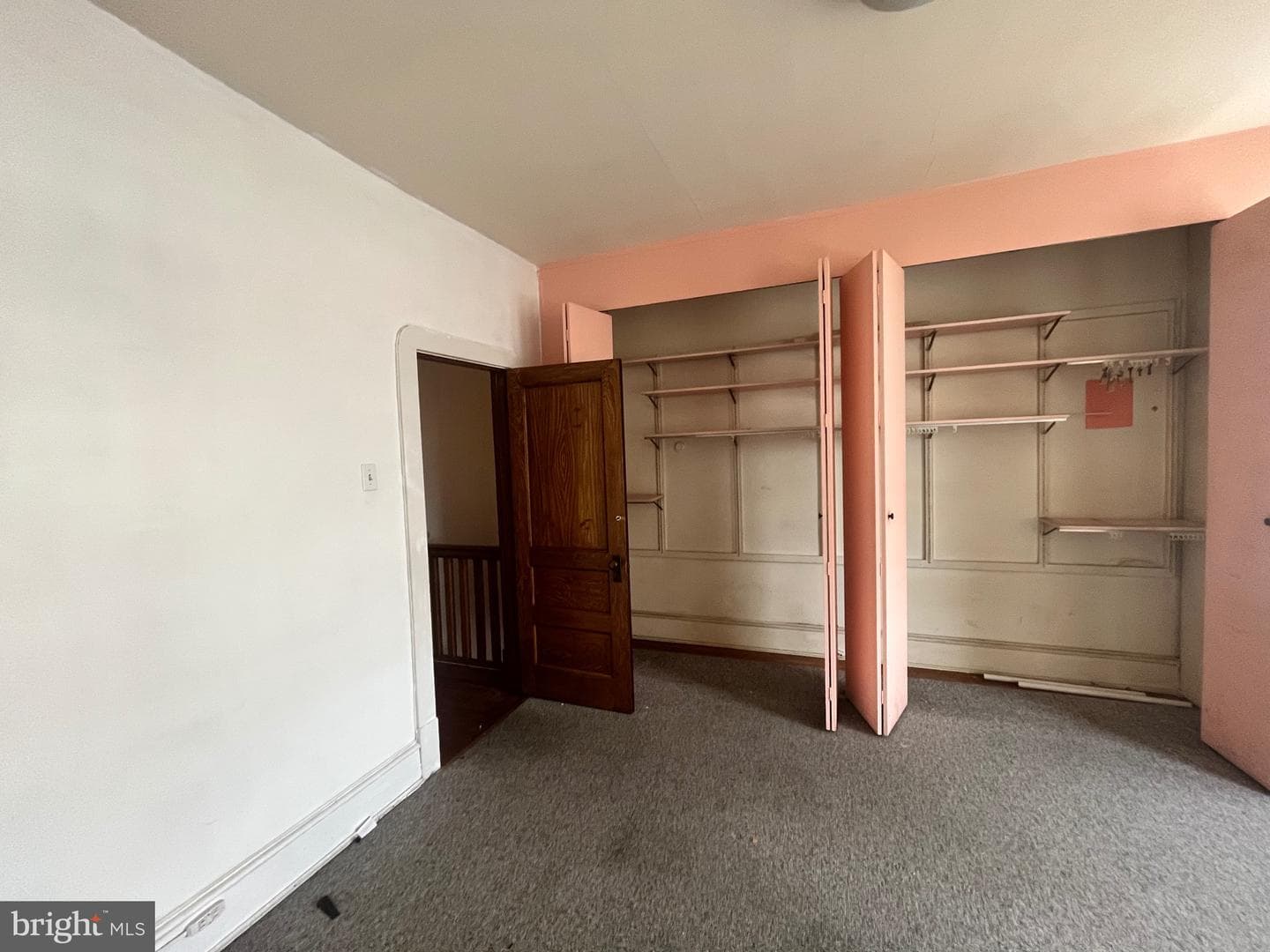 600 W Chew Avenue photo 14