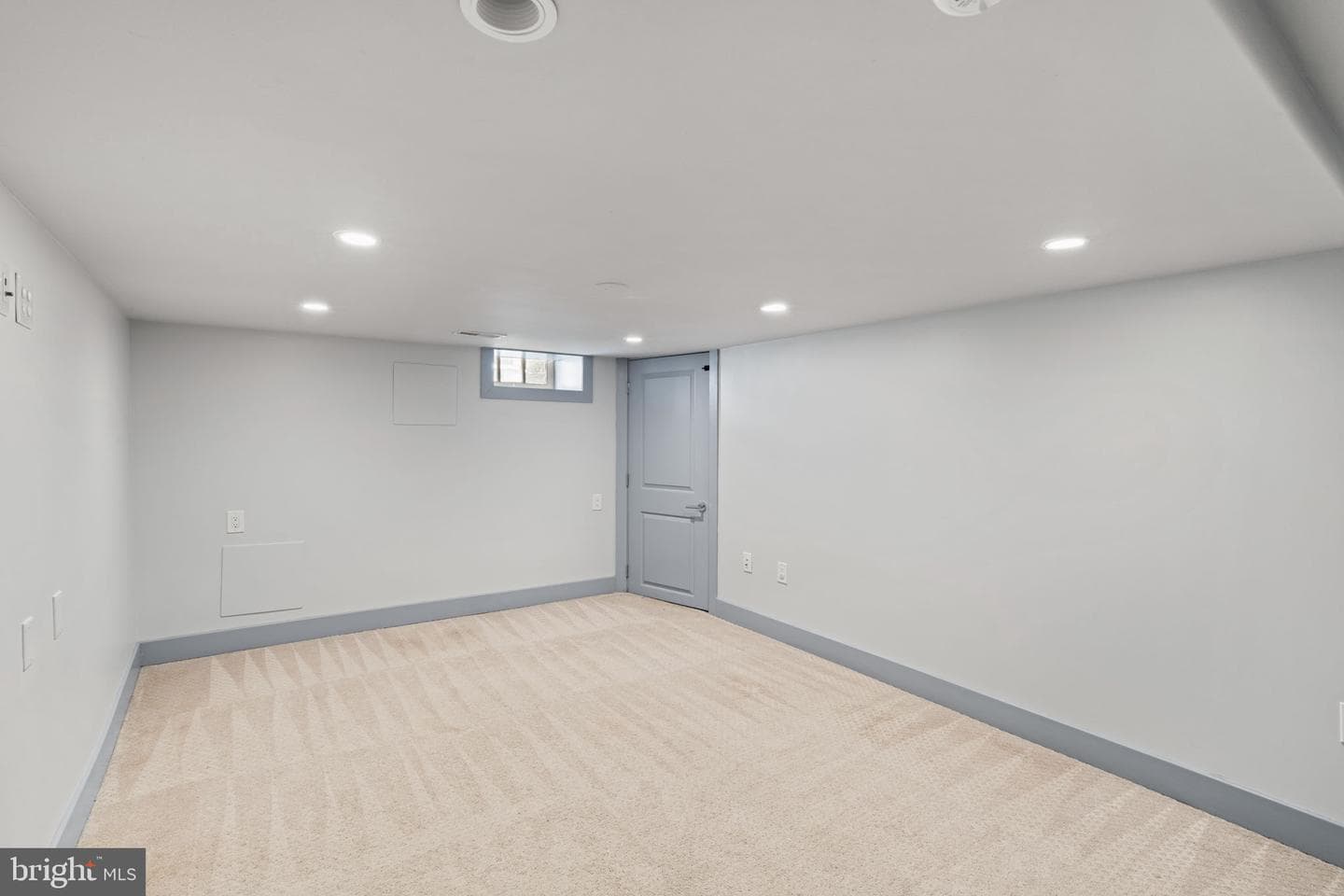 2426 Pine Street photo 33