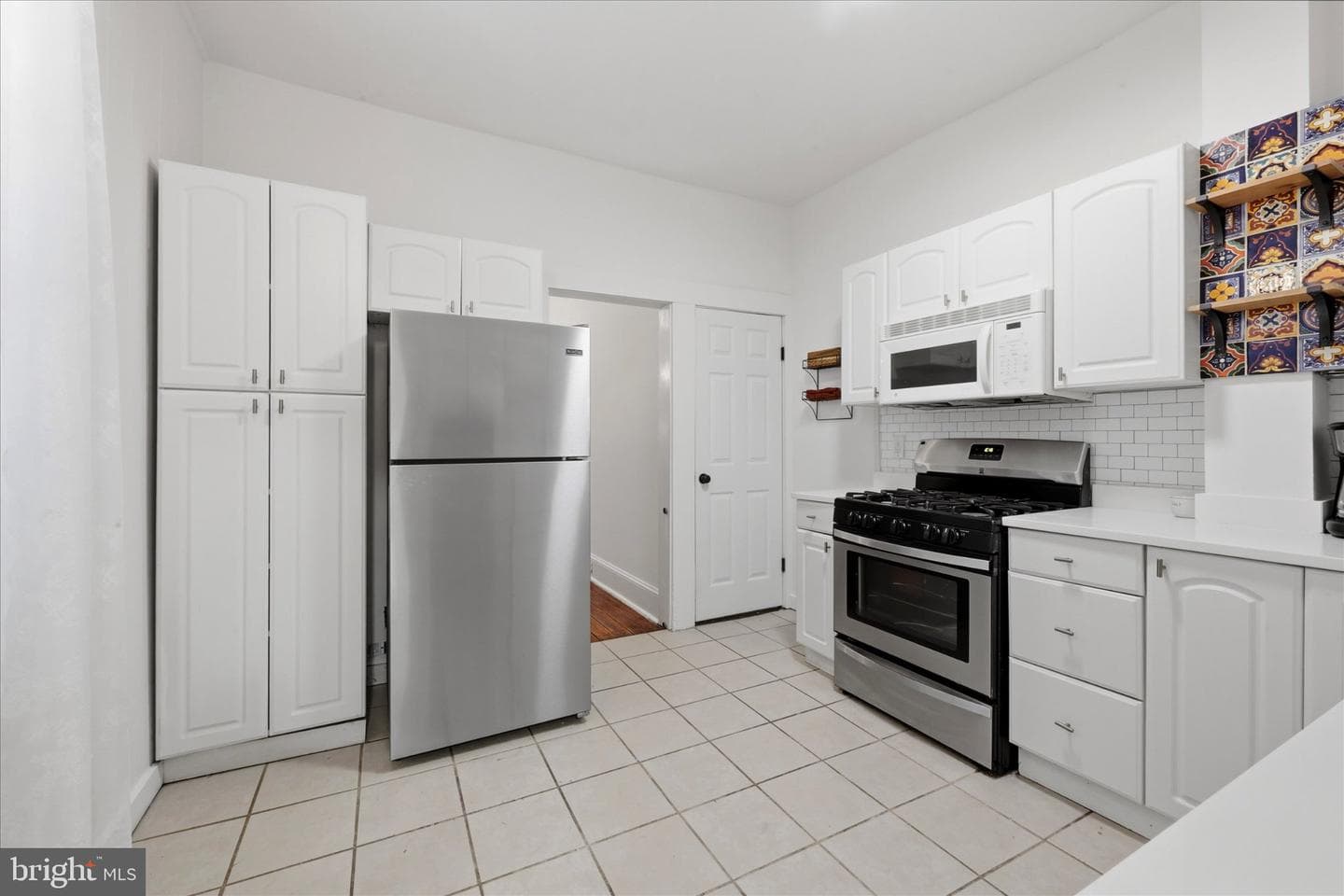 3553 Indian Queen Lane photo 9