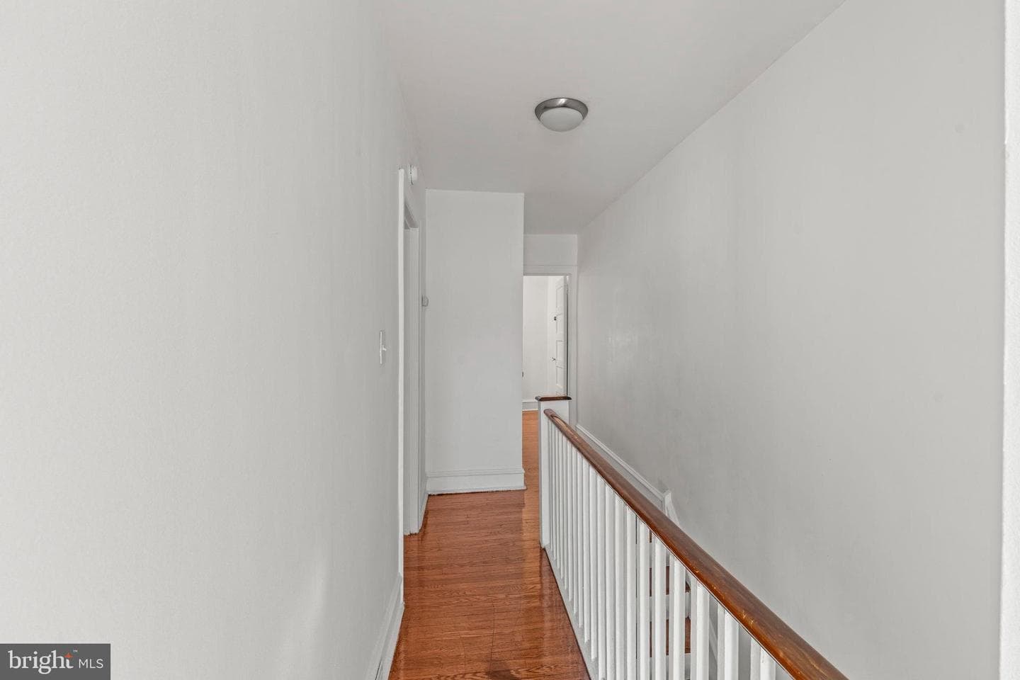5708 N Woodstock Street photo 17