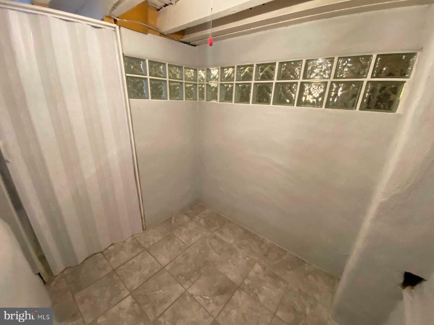 538 W Pike Street photo 27