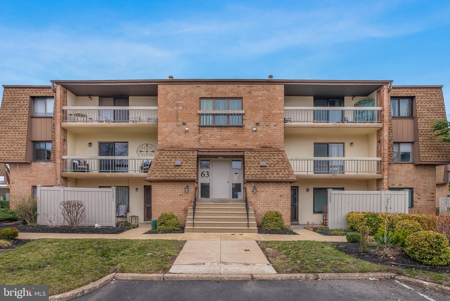 63101 Delaire Landing Road #101