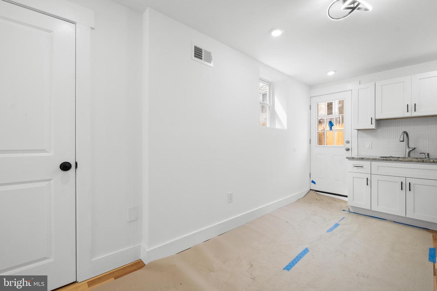 2818 Agate Street photo 16