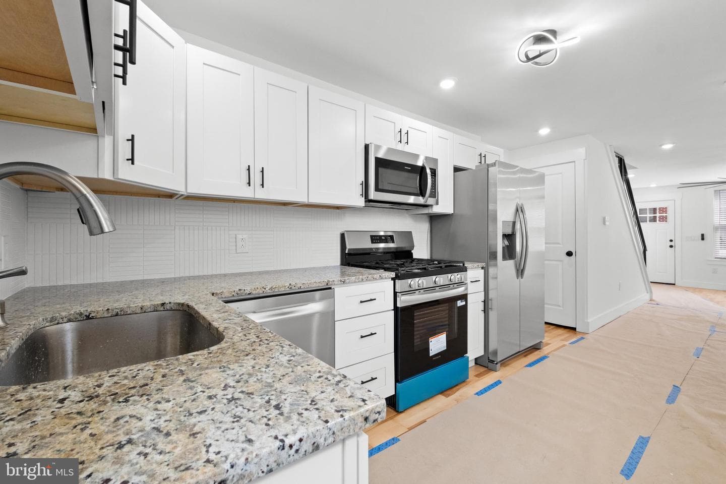 2818 Agate Street photo 17