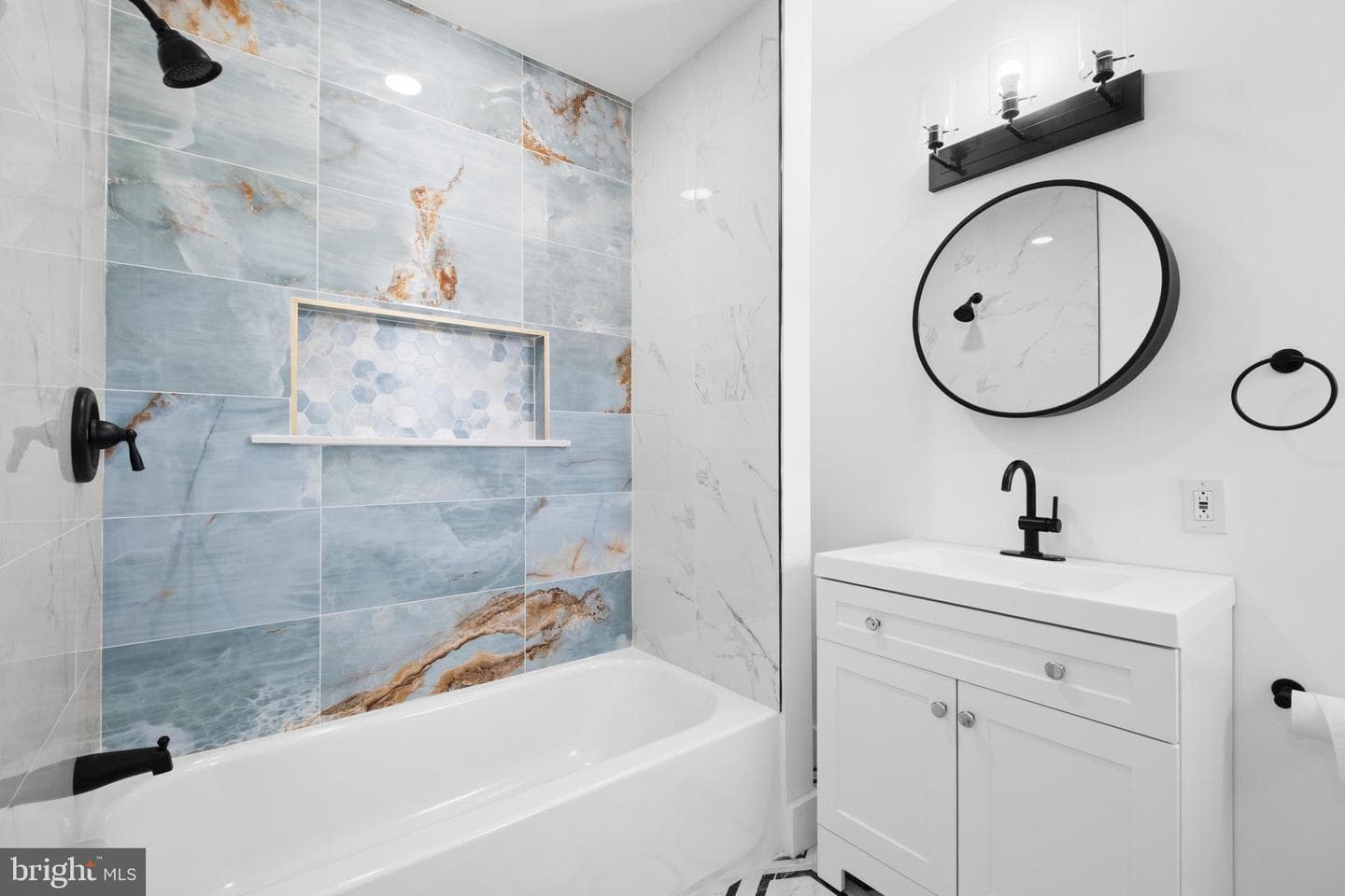 2818 Agate Street photo 31