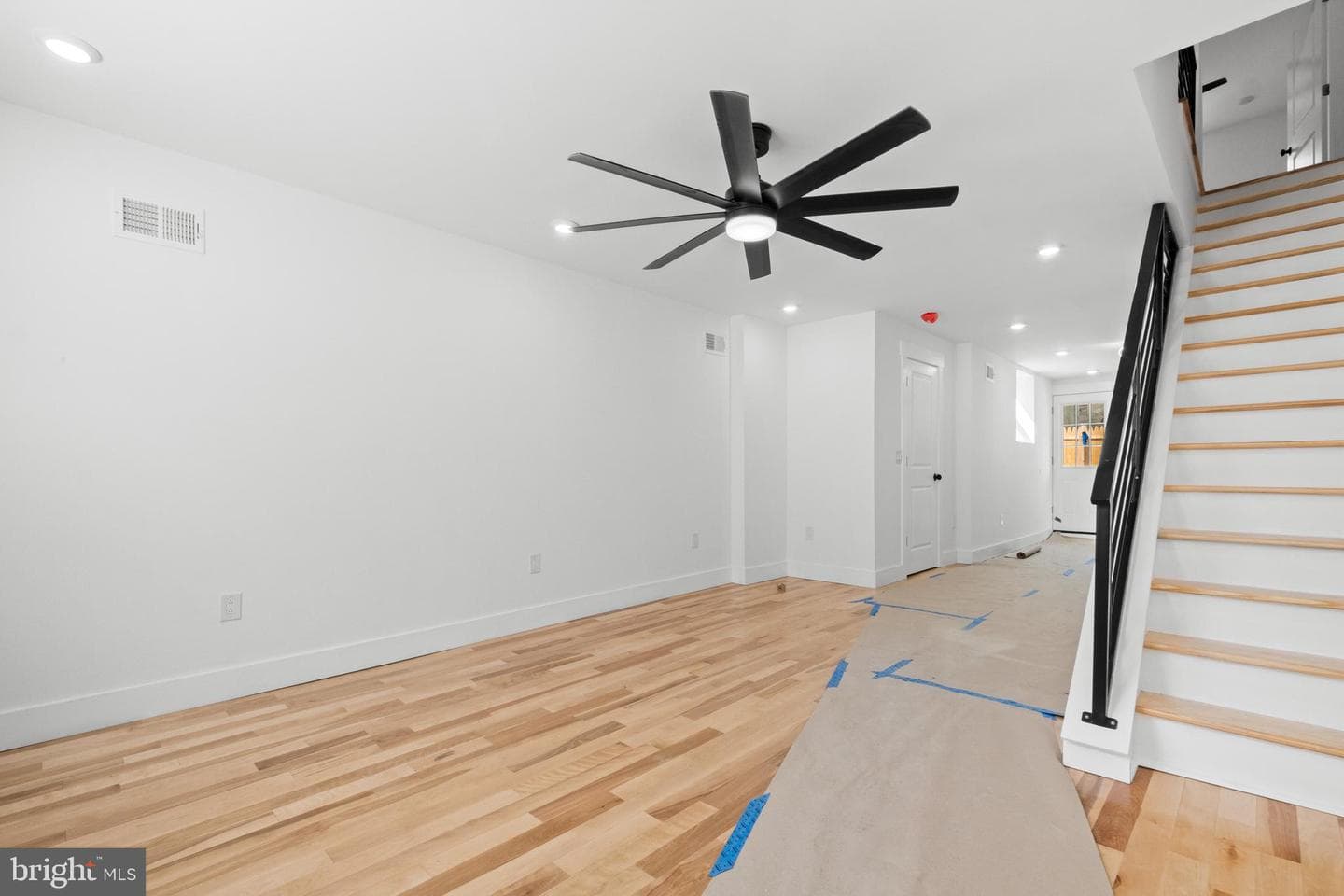 2818 Agate Street photo 6