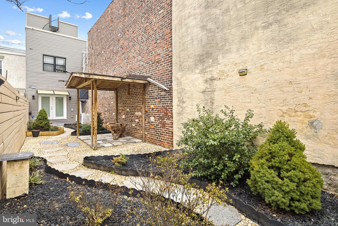 126 Tasker Street photo 15