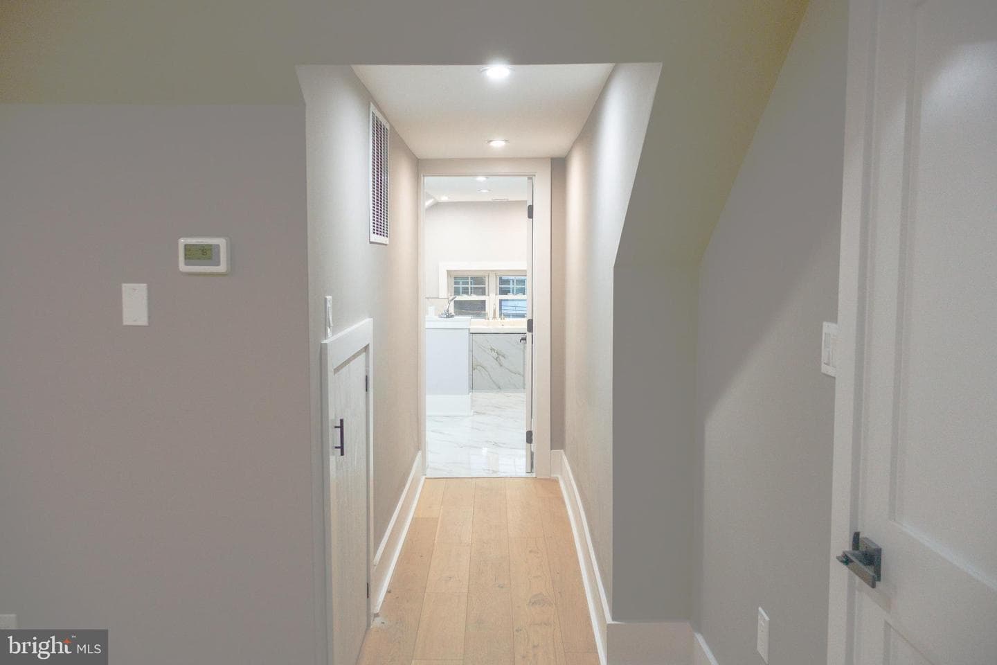 730 Kenilworth Avenue photo 31