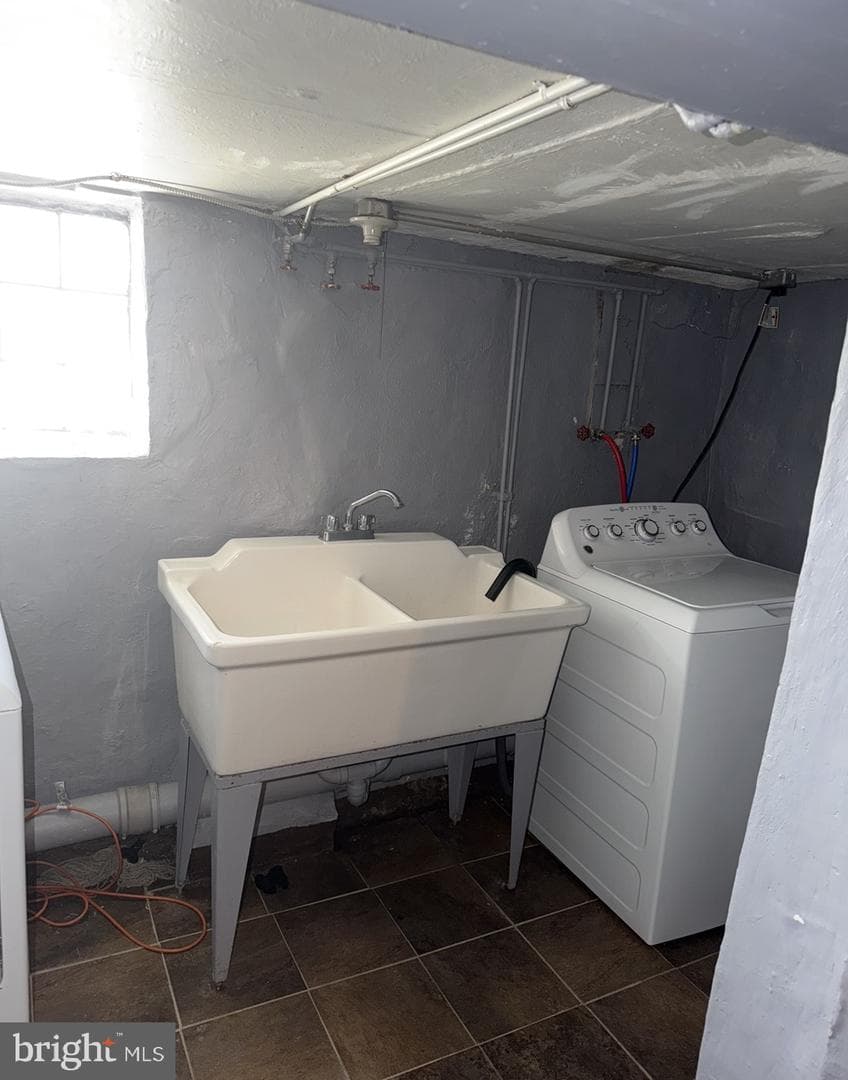 6036 Walker Street photo 12