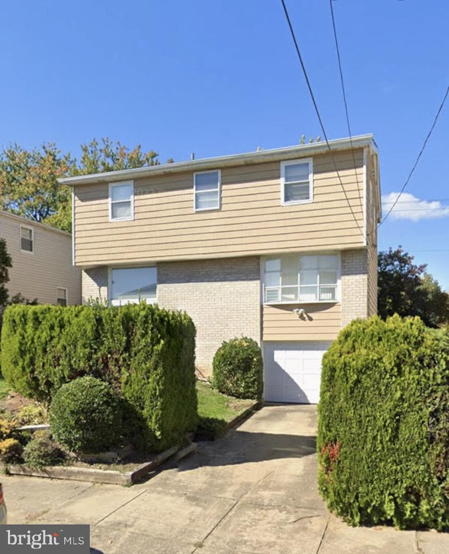 10206 Galahad Road photo 2