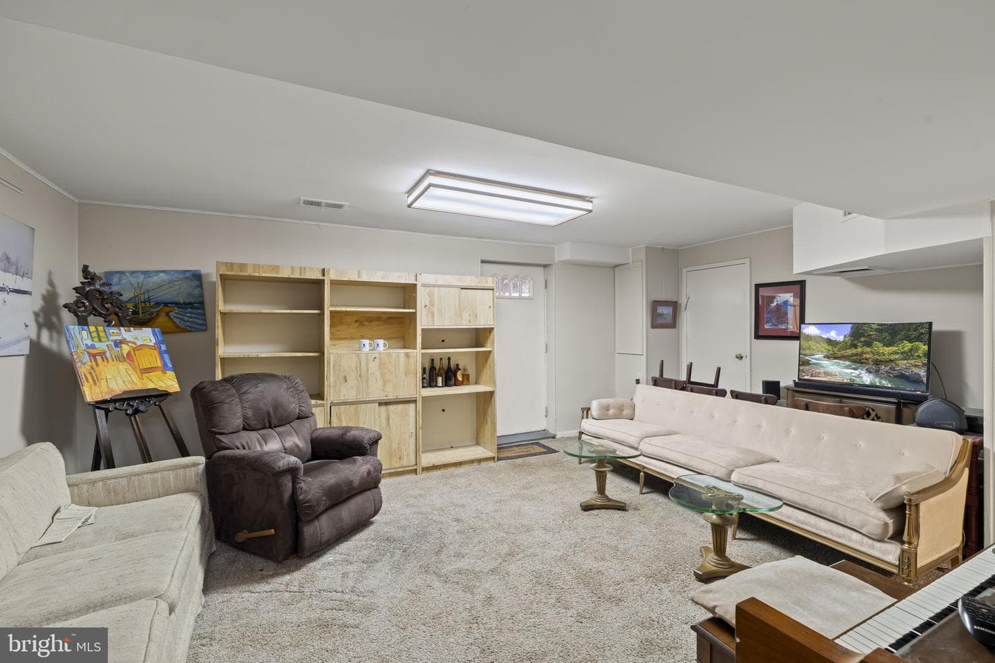 10206 Galahad Road photo 9