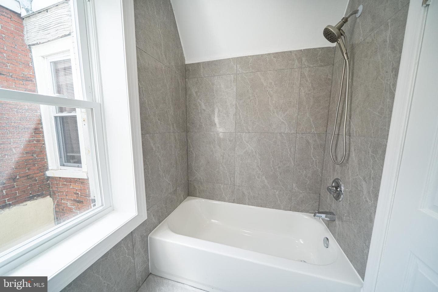 1221 S 24th Street photo 33