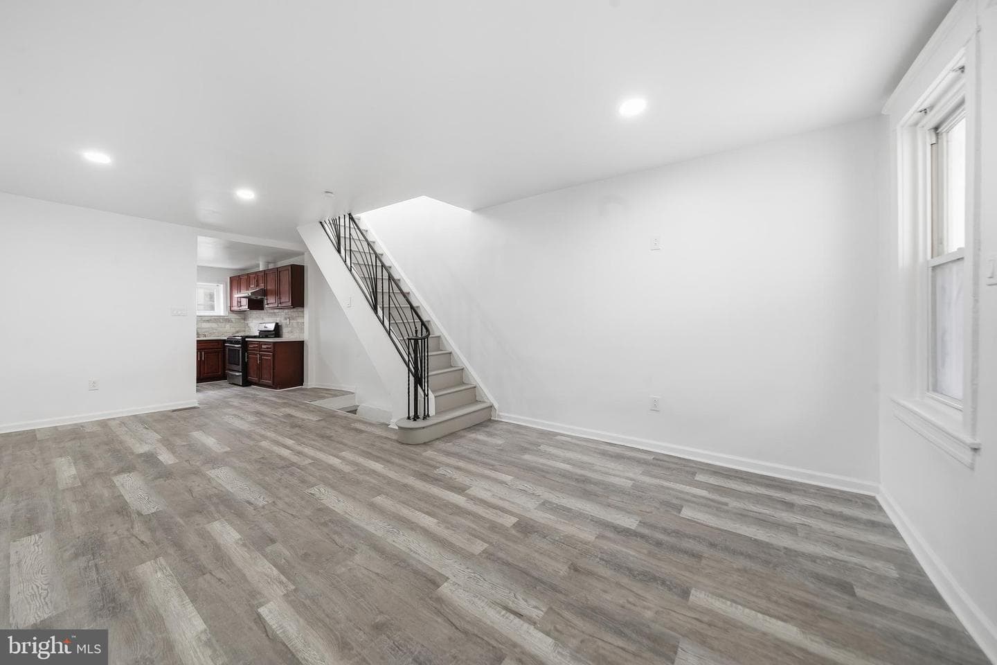 1625 S Marston Street photo 5